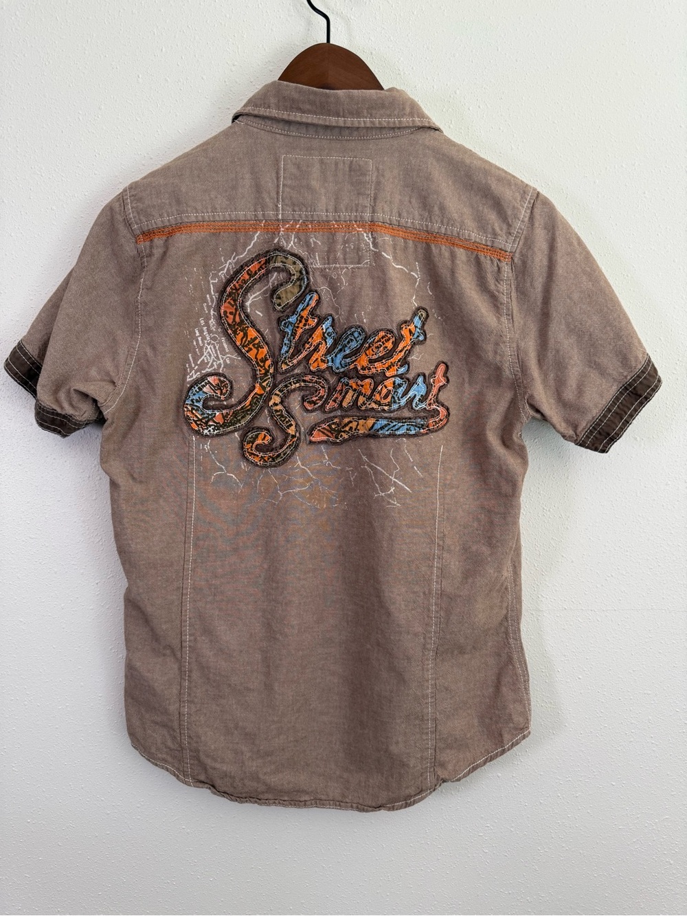 Guess Los Angeles Sweet Smart Y2K Graphic Button Front Shirt Unisex XS Brown - Picture 5 of 8